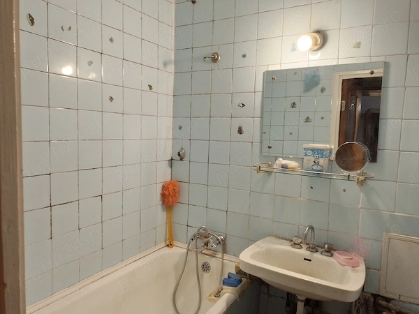 [Proprietar] Apartament 3 camere, Piața Rahovei, etaj 3 4, liber mutare imediată, boxă — fotografia 3