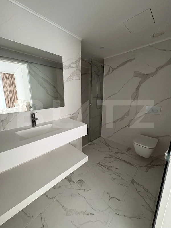 Apartament 3 camere, 2 bai, parcare, zona UMF — fotografia 3