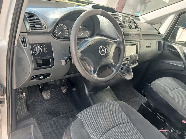 MERCEDES-BENZ Vito 2012 — imagine 7
