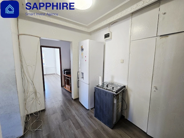 Apartament 3 camere zona Sebastian, posibilitate centrală, bloc reabilitat, loc de parcare — fotografia 3