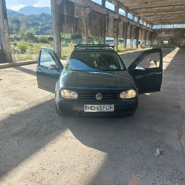 VOLKSWAGEN Golf 2003 — imagine 5