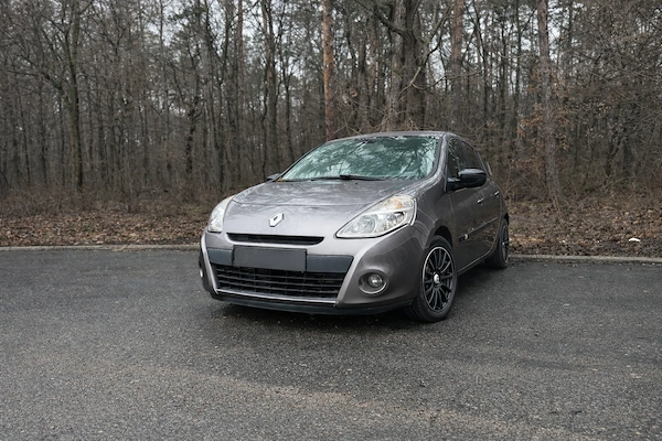 RENAULT Clio 2011 — imagine 2