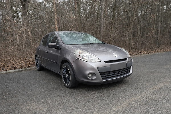 RENAULT Clio 2011 — imagine 4