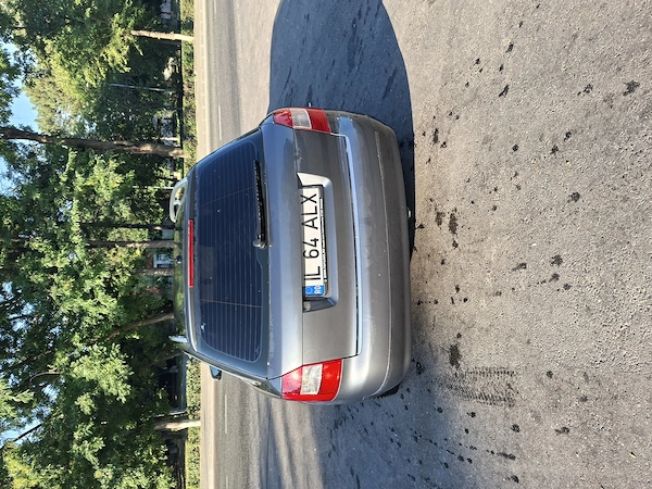 AUDI A4 2004 — imagine 4