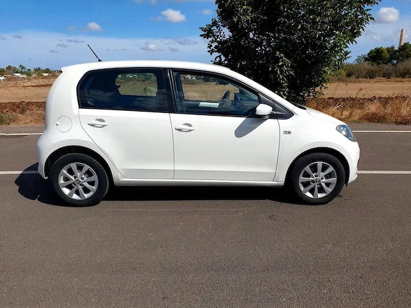 Skoda Citigo automata 1.0 benzina similara Vw Up