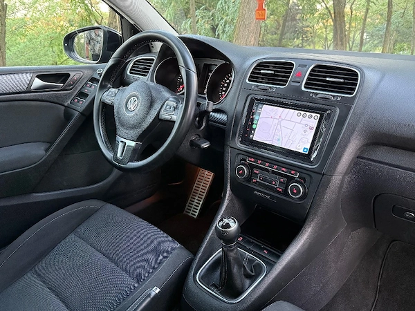 VOLKSWAGEN Golf 2012 — imagine 7