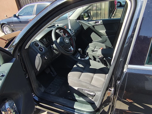 VOLKSWAGEN Tiguan 2011 — imagine 6
