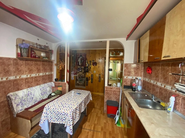 APARTAMENT TREI CAMERE LUGOJ — fotografia 3