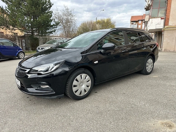 OPEL Astra 2019 — imagine 4