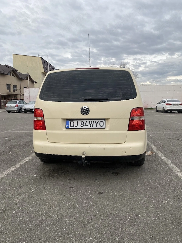 VOLKSWAGEN Touran 2004 — imagine 4