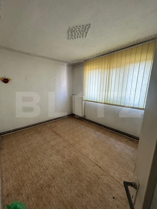 2 CAMERE | MICRO 11 | ETAJ 4/4 | SEMIDECOMANDAT — fotografia 1