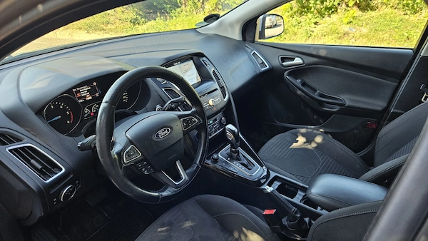 FORD Focus 2018 — imagine 5