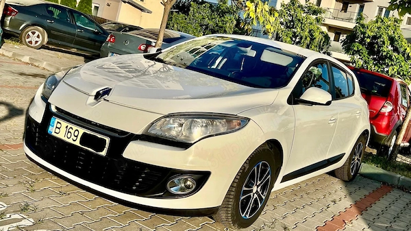 RENAULT Megane