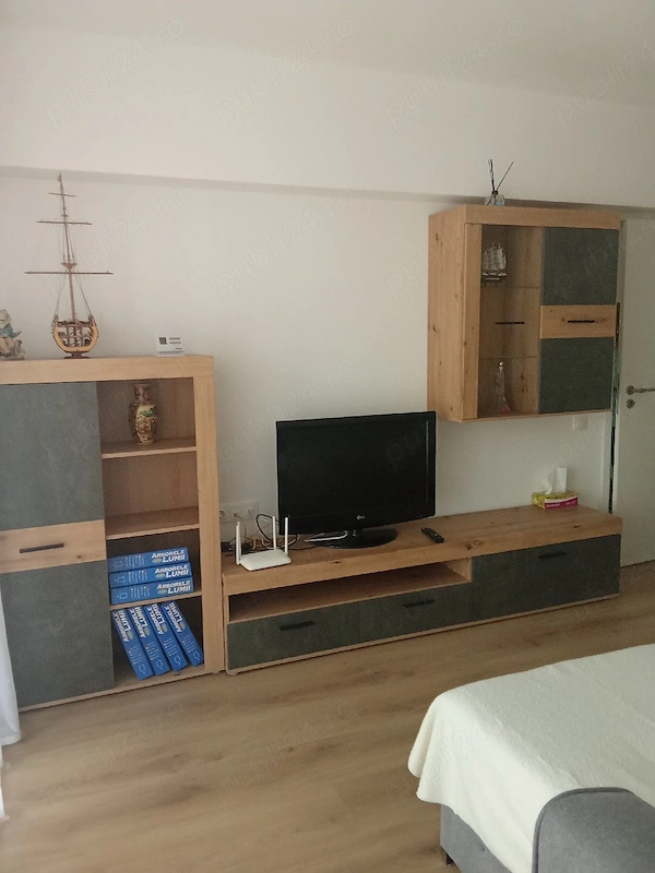 apartament de închiriat — fotografia 3