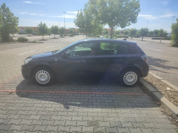 OPEL Astra 2013 — imagine 3