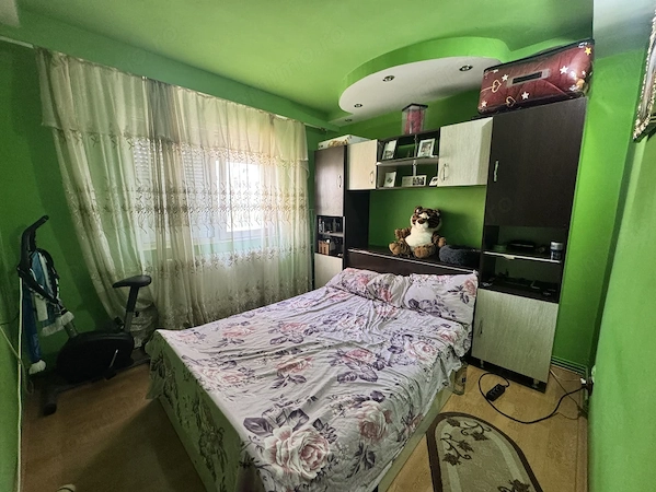Apartament 3 camere, 50 mp, zona Craiovita Nouă — fotografia 3