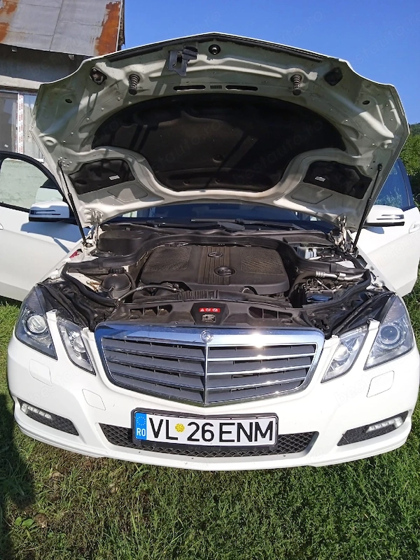 MERCEDES-BENZ E-Class 2009 — imagine 4
