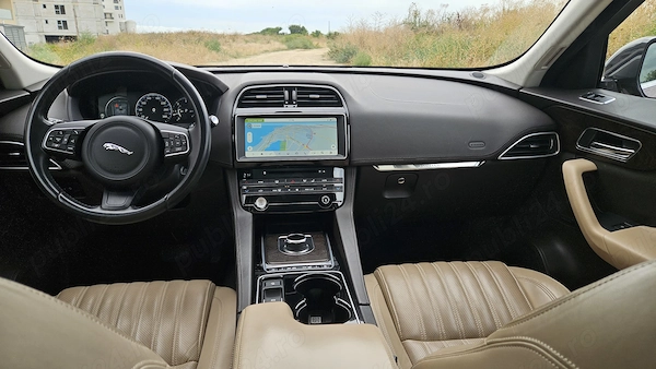 JAGUAR F-PACE 2016 — imagine 3