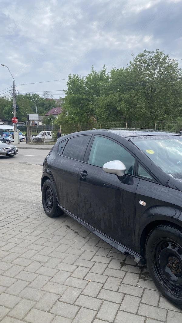 SEAT Leon 2011 — imagine 2