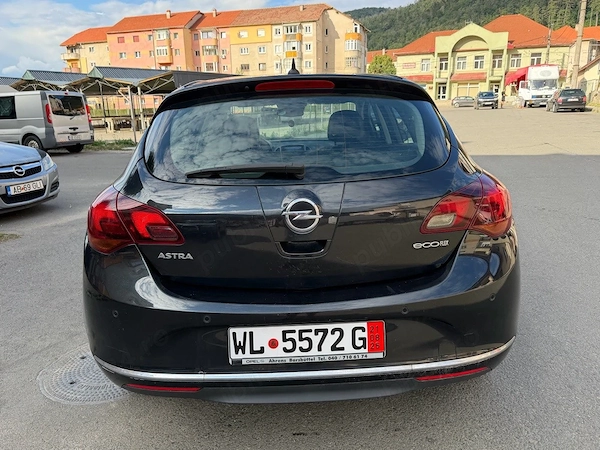 OPEL Astra 2013 — imagine 13