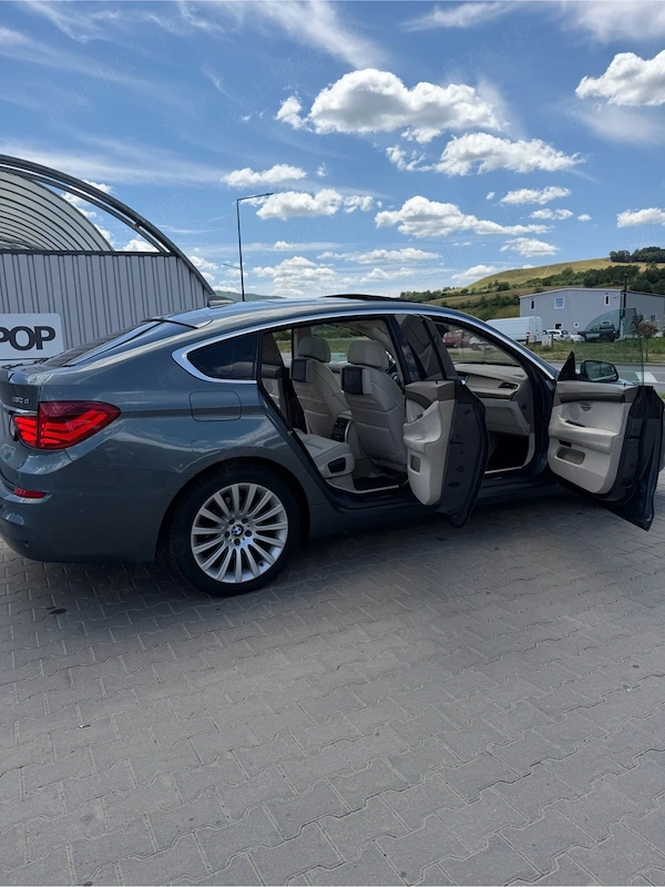 BMW 5 Series 2010 — imagine 8