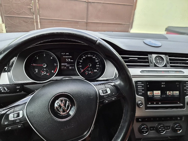 VOLKSWAGEN Passat 2015 — imagine 6