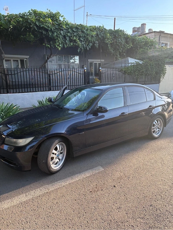 BMW 3 Series 2005 — imagine 5