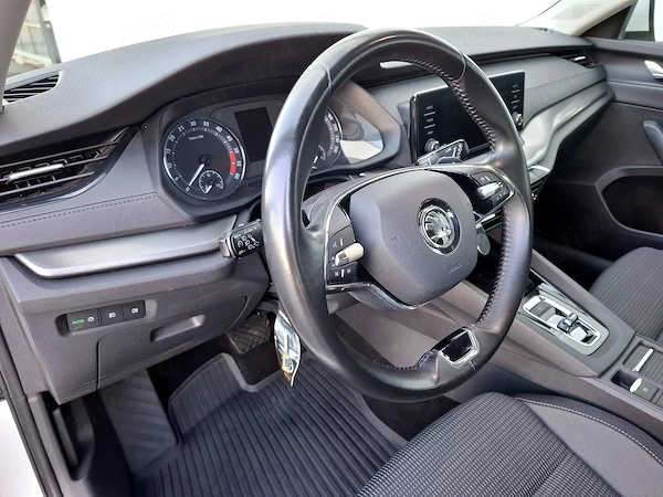 SKODA Octavia 2022 — imagine 10