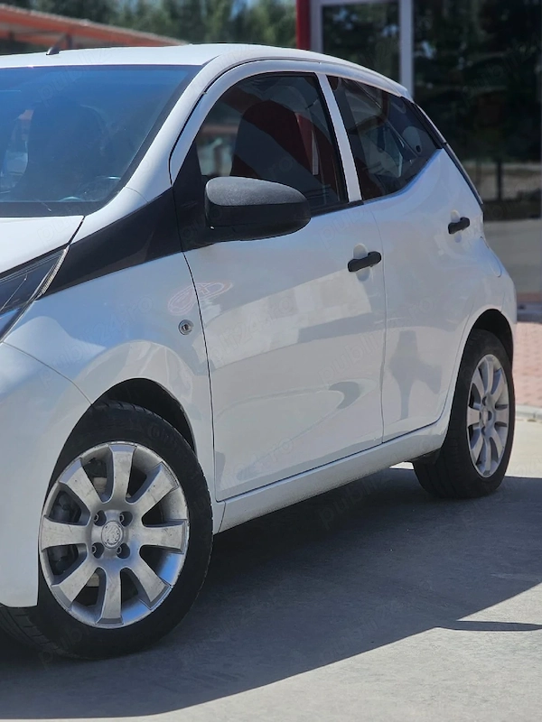 TOYOTA Aygo 2016 — imagine 7