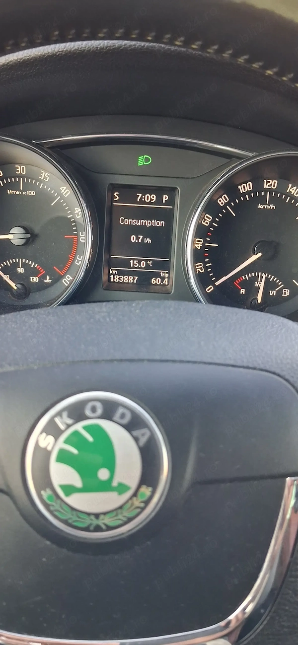SKODA Superb 2013 — imagine 4