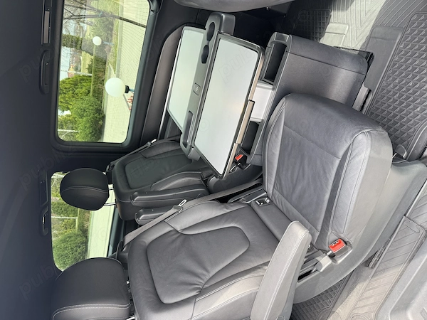 MERCEDES-BENZ V-Class 2021 — imagine 4