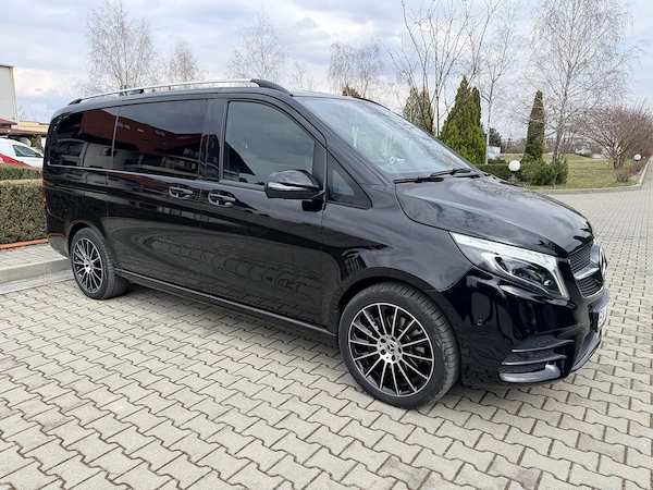 MERCEDES-BENZ V-Class 2021 — imagine 3