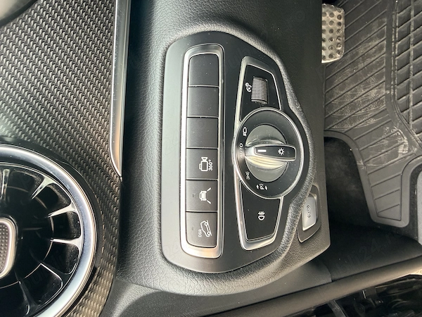 MERCEDES-BENZ V-Class 2021 — imagine 6