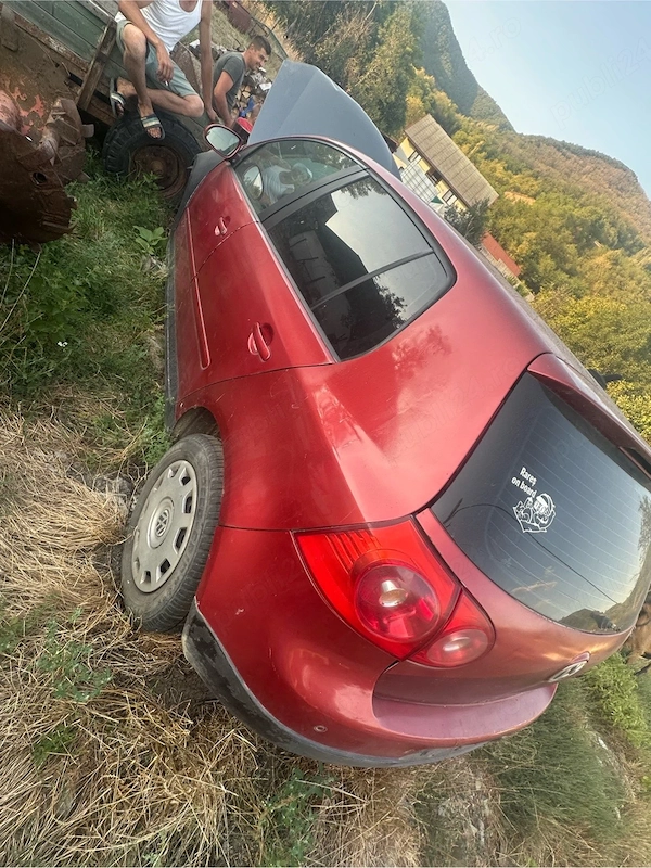 VOLKSWAGEN Golf 2006 — imagine 3