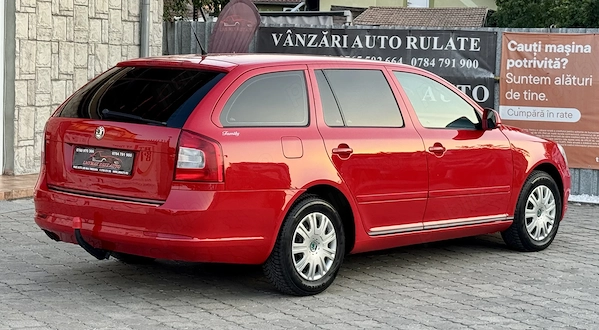 SKODA Octavia 2010 — imagine 3