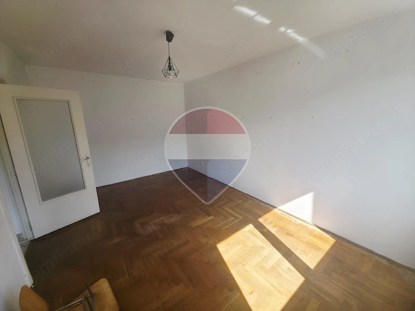 Apartament 2 camere de închiriat | Central Piatra-Neamț — fotografia 3