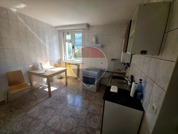 Apartament 2 camere de închiriat | Central Piatra-Neamț — fotografia 2