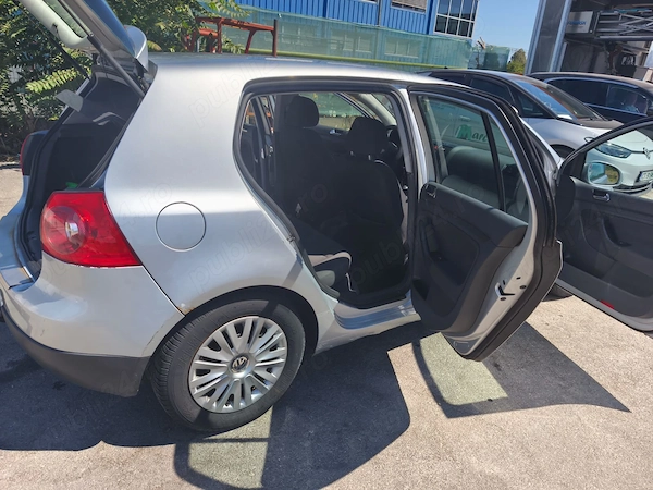 VOLKSWAGEN Golf 2005 — imagine 6