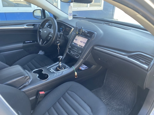 FORD Mondeo 2019 — imagine 6
