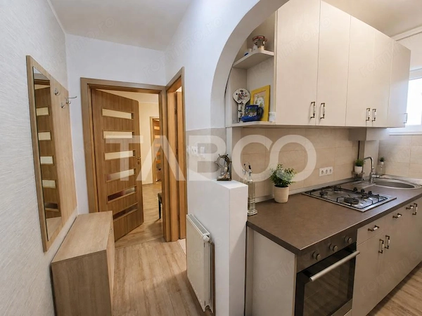 Apartament modern de vanzare 2 camere Pensiunea Korona Mihai viteazul — fotografia 1