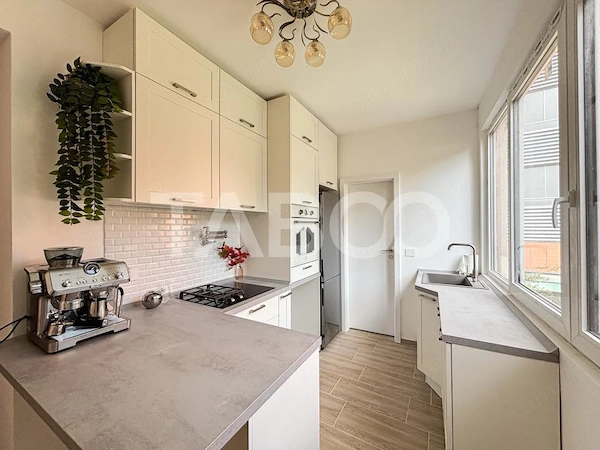 Apartament de vanzare 3 camere complet refacut langa Platinia Manastur — fotografia 3