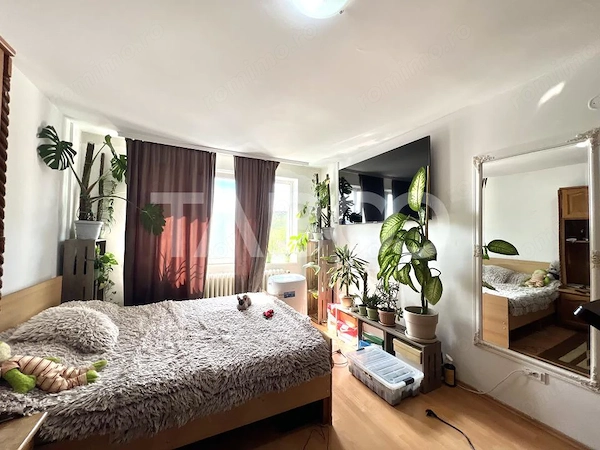 Apartament de vanzare cu 2 camere in Grigorescu bloc izolat cu lift — fotografia 1