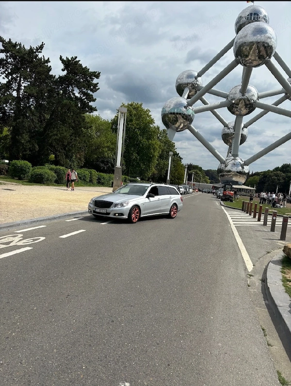 MERCEDES-BENZ E-Class 2012 — imagine 5