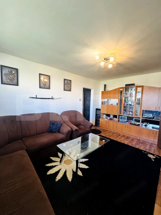 Apartamnent 2 camere, Astra, Etaj Intermediar de vanzare — fotografia 1