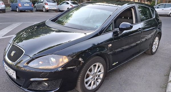 SEAT Leon 2012 — imagine 3