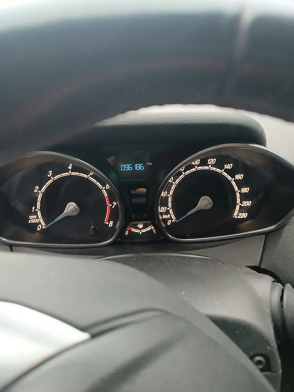 FORD Unknown Model 2015 — imagine 5