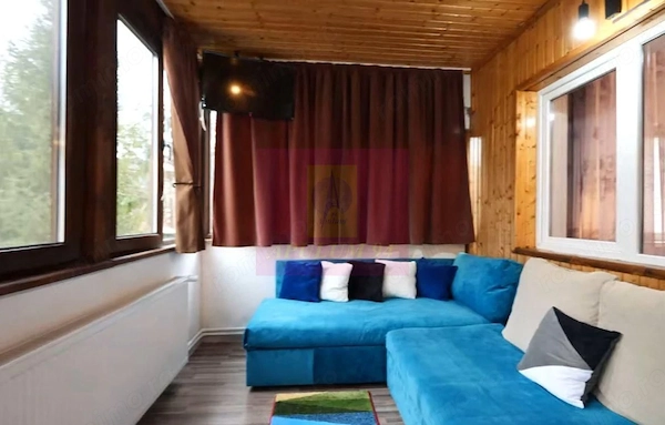 Apartament 3 camere de vanzare in Busteni 5 min partia Kalinderu — fotografia 3
