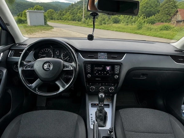 SKODA Octavia 2015 — imagine 5