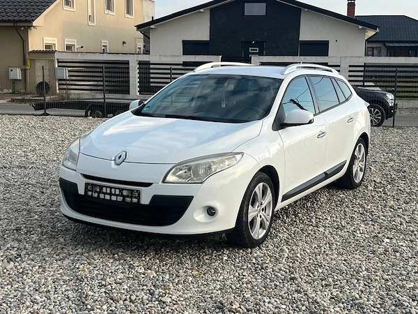 RENAULT Megane 2011 — imagine 4