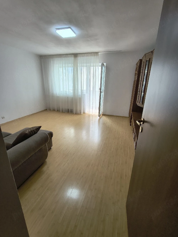 Proprietar Apartament 2 camere IOR Titan sector 3 — fotografia 3